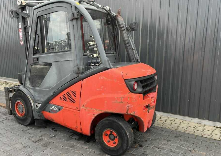 Linde H35D-01 - Dyzelinis krautuvas: foto 3 Linde H35D-01 - Dyzelinis krautuvas: foto 3