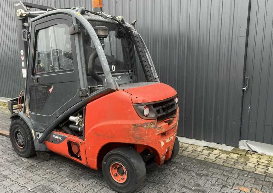 Linde H35D-02 - Dyzelinis krautuvas: foto 3 Linde H35D-02 - Dyzelinis krautuvas: foto 3
