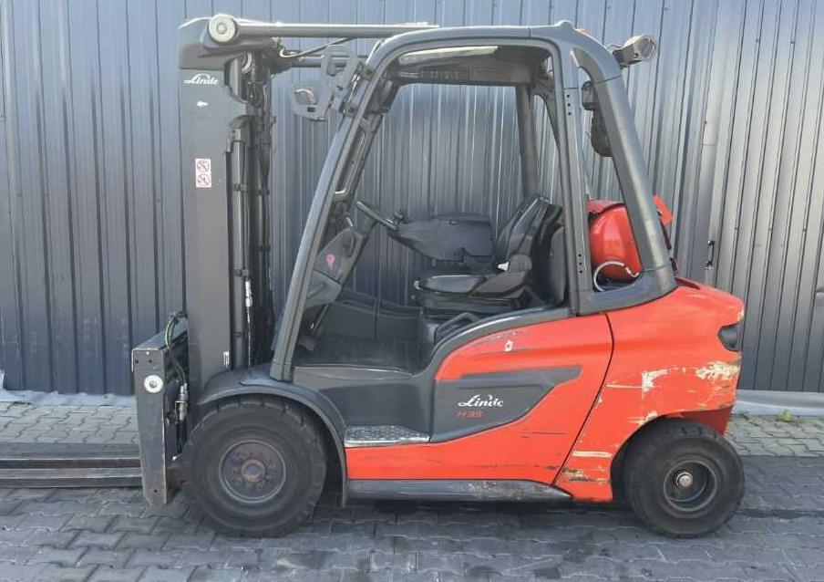 Linde H35T-01 - Dujinis krautuvas: foto 2 Linde H35T-01 - Dujinis krautuvas: foto 2
