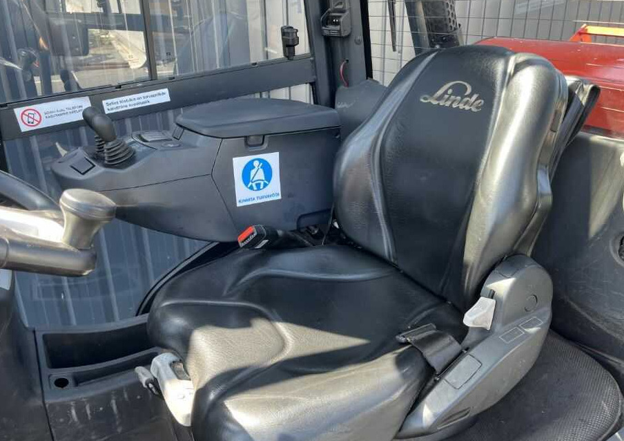 Linde H35T-01 lizingą Linde H35T-01: foto 8 Linde H35T-01 lizingą Linde H35T-01: foto 8