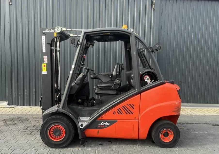 Linde H35T-02 - Dujinis krautuvas: foto 2 Linde H35T-02 - Dujinis krautuvas: foto 2