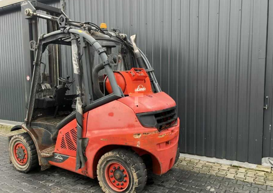 Linde H40T-02 - Dujinis krautuvas: foto 3 Linde H40T-02 - Dujinis krautuvas: foto 3