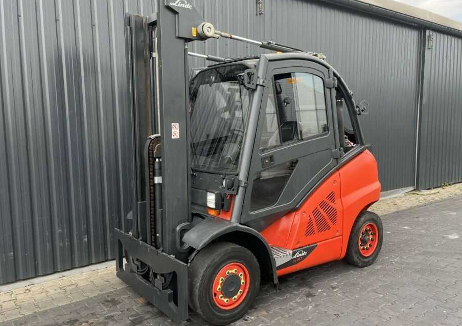Linde H40T-02 - Dujinis krautuvas: foto 1 Linde H40T-02 - Dujinis krautuvas: foto 1