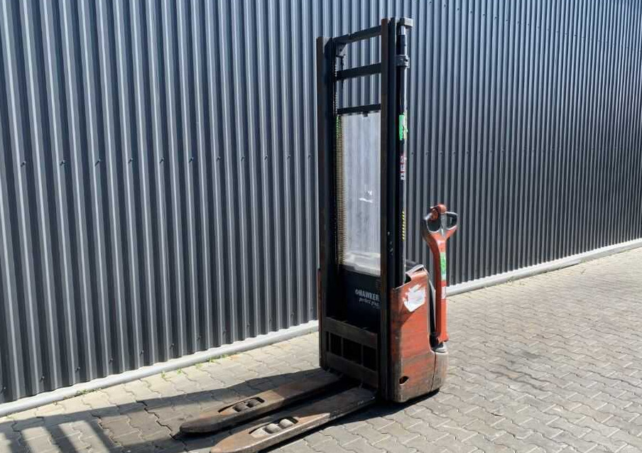 Linde L12 - Keltuvas: foto 1 Linde L12 - Keltuvas: foto 1