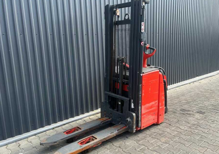 Linde L14APi - Keltuvas: foto 1 Linde L14APi - Keltuvas: foto 1