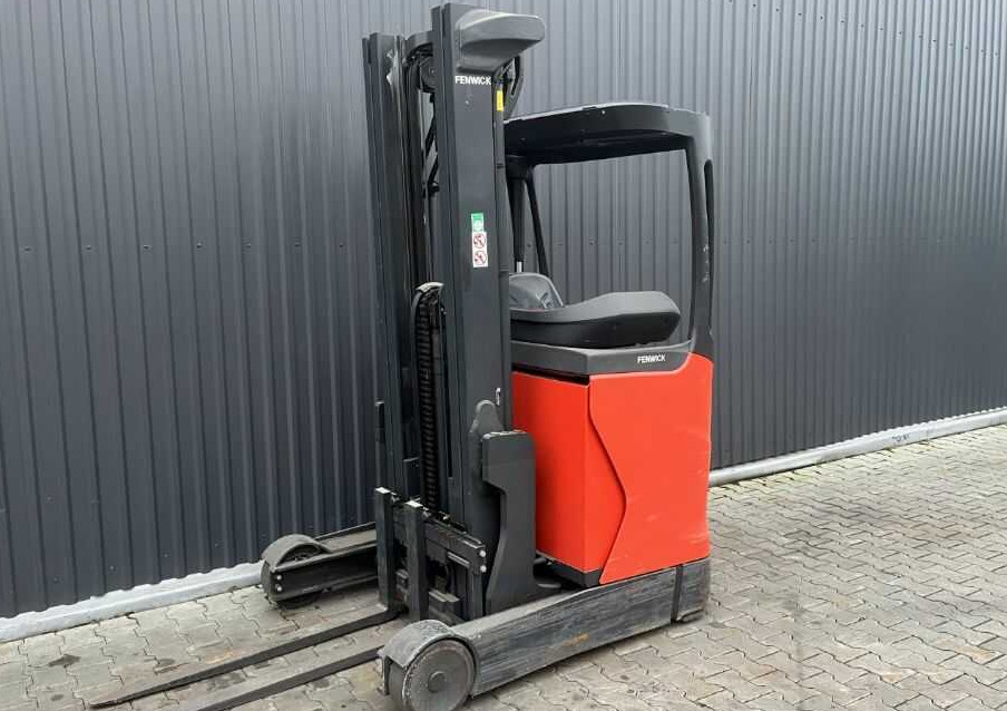 Linde R12B-01 - Krautuvas su šakėmis: foto 1 Linde R12B-01 - Krautuvas su šakėmis: foto 1