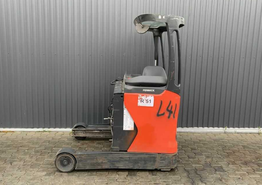Linde R14-01 - Krautuvas su šakėmis: foto 2 Linde R14-01 - Krautuvas su šakėmis: foto 2