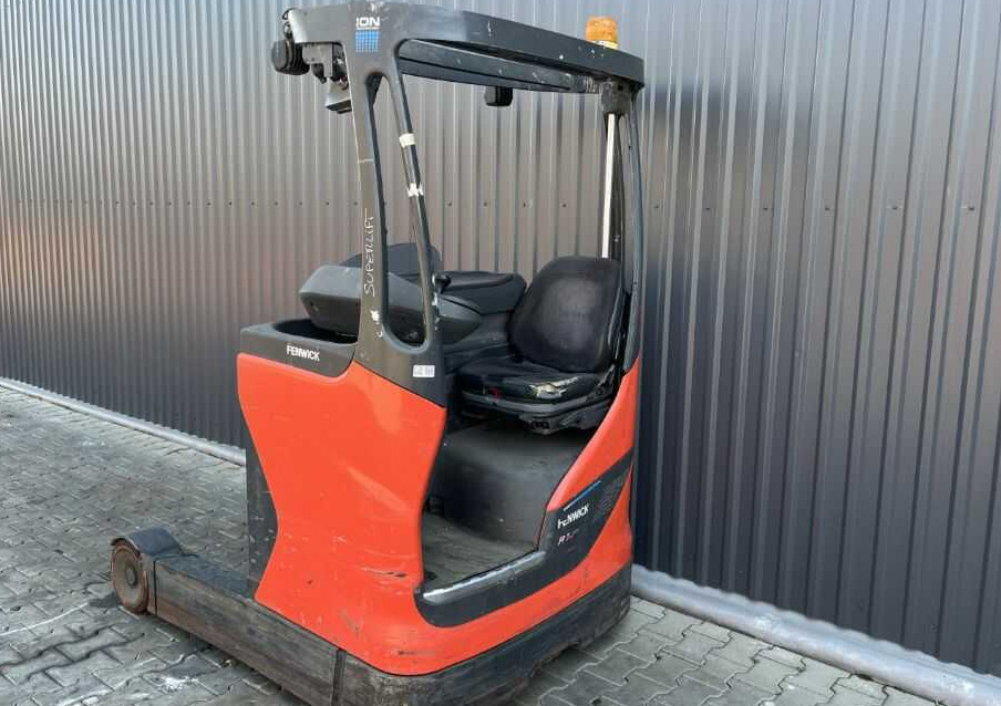 Linde R14-01 - Krautuvas su šakėmis: foto 3 Linde R14-01 - Krautuvas su šakėmis: foto 3