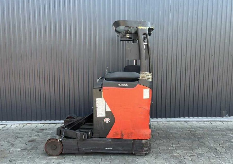 Linde R14HD-01 - Krautuvas su šakėmis: foto 2 Linde R14HD-01 - Krautuvas su šakėmis: foto 2
