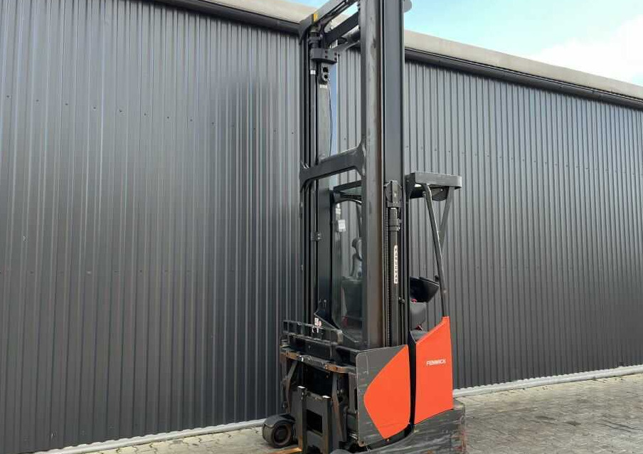Linde R14X - Krautuvas su šakėmis: foto 1 Linde R14X - Krautuvas su šakėmis: foto 1