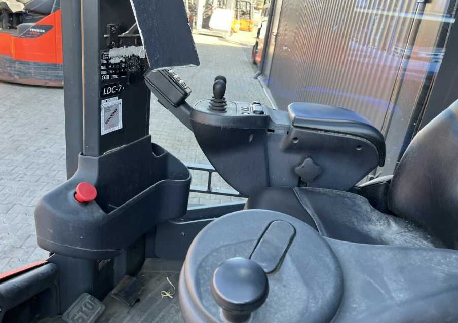 Krautuvas su šakėmis Linde R14X: foto 8