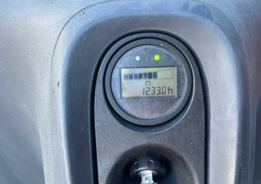 Linde T16 - Padėklų krautuvas: foto 4 Linde T16 - Padėklų krautuvas: foto 4