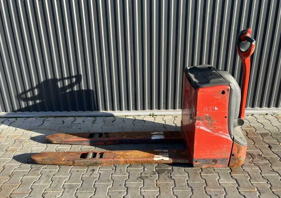 Linde T16 - Padėklų krautuvas: foto 2 Linde T16 - Padėklų krautuvas: foto 2