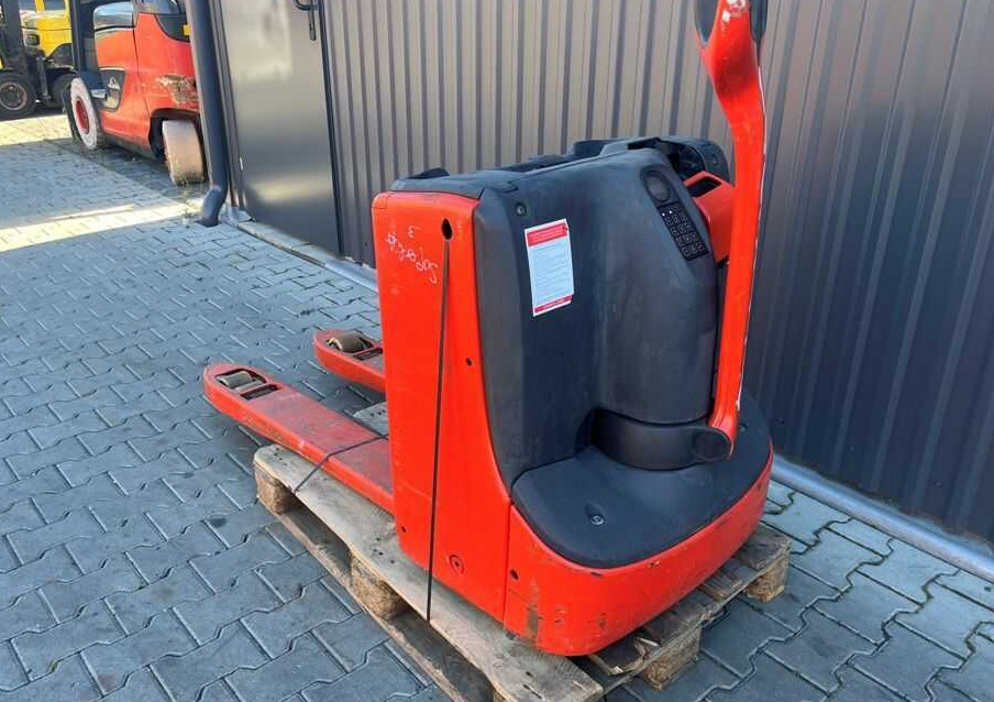 Linde T18 - Padėklų krautuvas: foto 3 Linde T18 - Padėklų krautuvas: foto 3