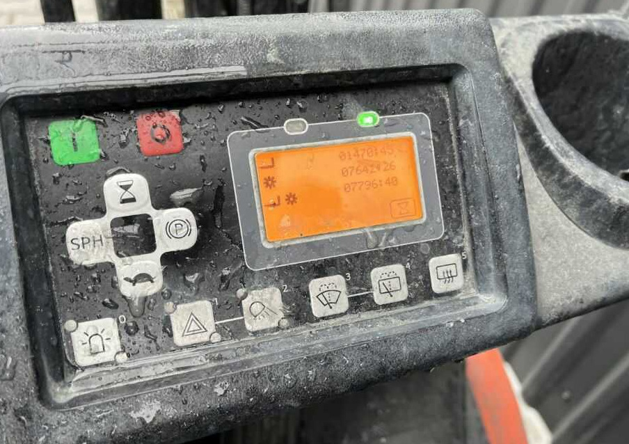 Toyota 8FBE20T - Elektrinis krautuvas: foto 5 Toyota 8FBE20T - Elektrinis krautuvas: foto 5