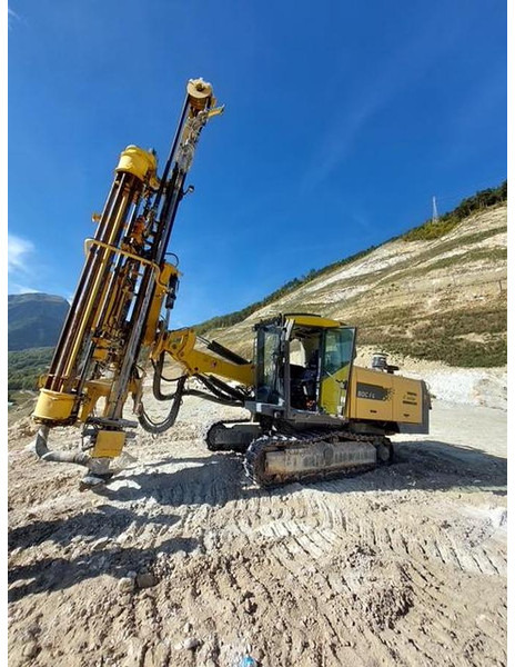 Atlas-Copco Roc F6 - Gręžimo mašina: foto 1 Atlas-Copco Roc F6 - Gręžimo mašina: foto 1