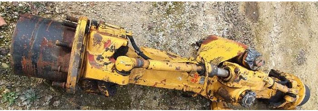 Liebherr 922 - Ašis ir dalys: foto 3 Liebherr 922 - Ašis ir dalys: foto 3