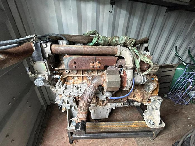 Liebherr D936L A6 -R954CHD Li - Variklis: foto 1 Liebherr D936L A6 -R954CHD Li - Variklis: foto 1
