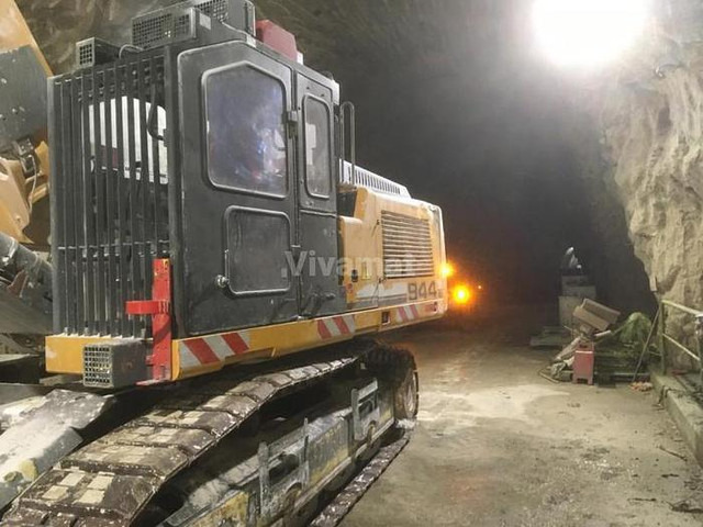 Liebherr R 944 C - Vikšrinis ekskavatorius: foto 4 Liebherr R 944 C - Vikšrinis ekskavatorius: foto 4