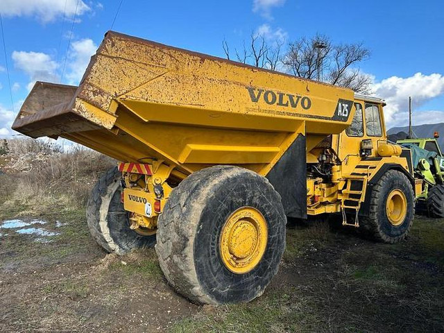 Volvo A 25 B - Šarnyrinis savivartis: foto 2 Volvo A 25 B - Šarnyrinis savivartis: foto 2