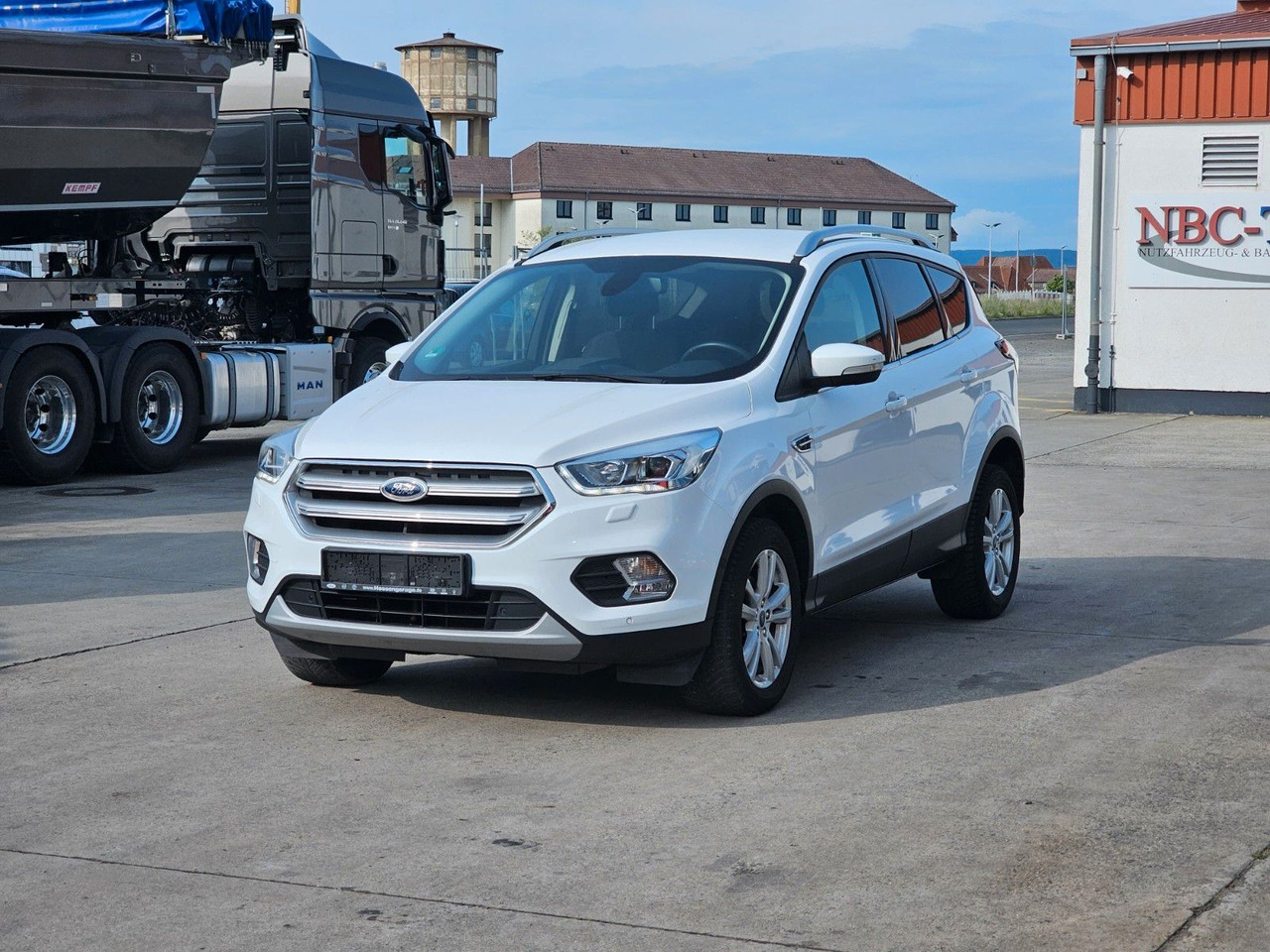 Ford Kuga Cool & Connect - Visureigis: foto 3 Ford Kuga Cool & Connect - Visureigis: foto 3