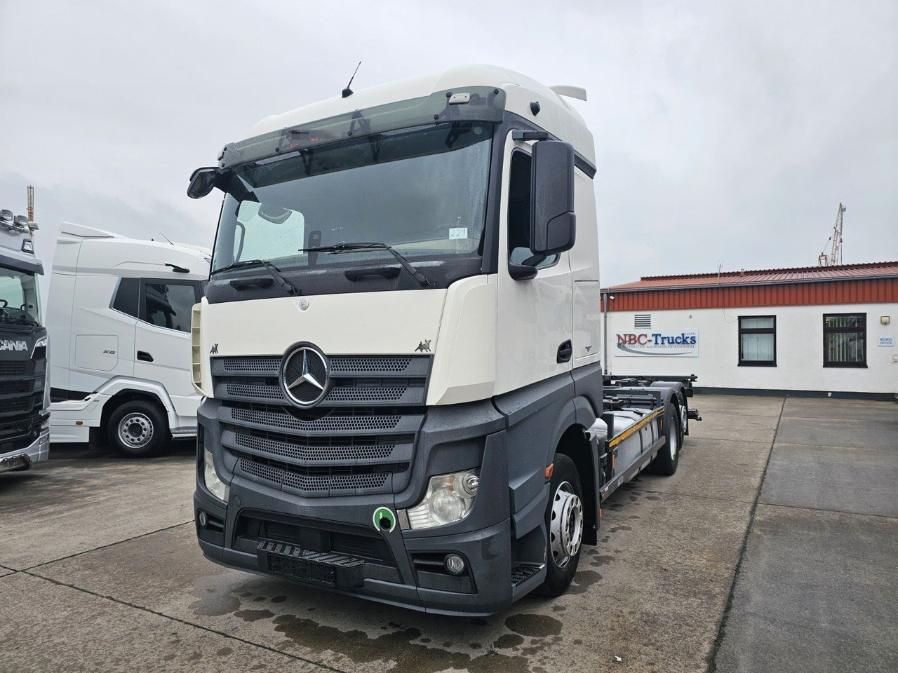 Mercedes-Benz ACTROS 2542 * VOLLLUFT * RETARDER * STANDH * BÄR - Važiuoklės sunkvežimis: foto 1 Mercedes-Benz ACTROS 2542 * VOLLLUFT * RETARDER * STANDH * BÄR - Važiuoklės sunkvežimis: foto 1