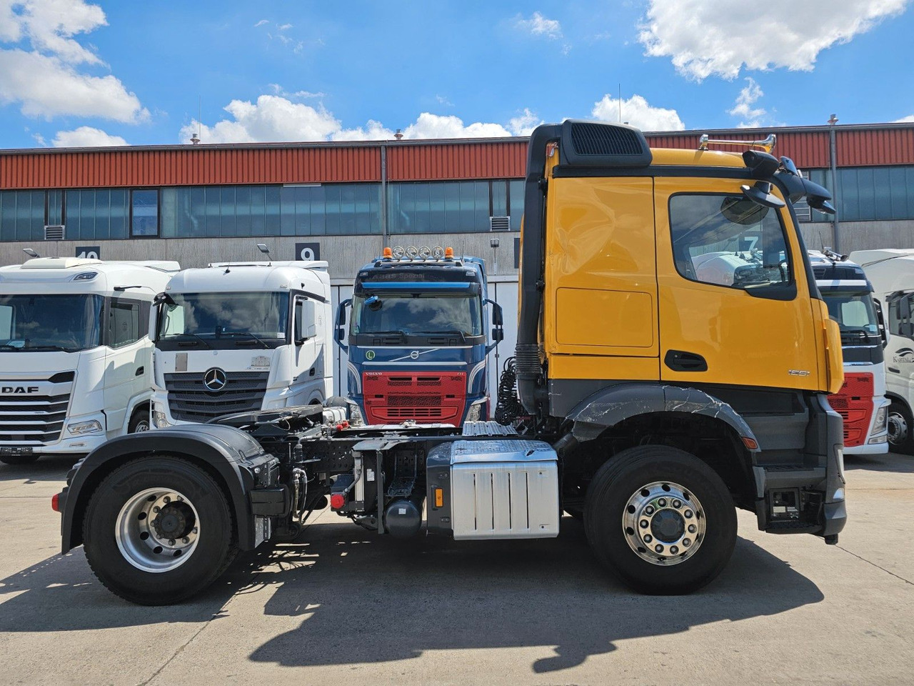 Mercedes-Benz AROCS 1851 LS * HYDRO-DRIVE * ACC * STANDKLIMA * - Vilkikas: foto 4 Mercedes-Benz AROCS 1851 LS * HYDRO-DRIVE * ACC * STANDKLIMA * - Vilkikas: foto 4