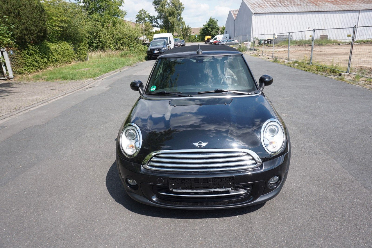 MINI Cooper Cabrio/ Leder - Lengvasis automobilis: foto 5 MINI Cooper Cabrio/ Leder - Lengvasis automobilis: foto 5