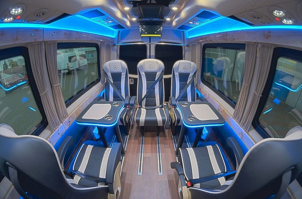 Mercedes-Benz Sprinter 319 VIP 8+1 Mercedes-Benz Sprinter 319 VIP 8+1 - Mikroautobusas, Keleivinis furgonas: foto 3 Mercedes-Benz Sprinter 319 VIP 8+1 Mercedes-Benz Sprinter 319 VIP 8+1 - Mikroautobusas, Keleivinis furgonas: foto 3