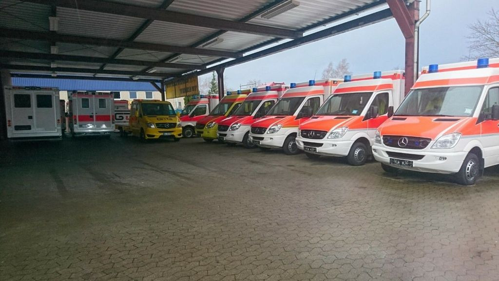 Mercedes-Benz Sprinter 516 CDI /on Stock / Mercedes-Benz Sprinter 516 CDI /on Stock / - Greitosios pagalbos automobilis: foto 1 Mercedes-Benz Sprinter 516 CDI /on Stock / Mercedes-Benz Sprinter 516 CDI /on Stock / - Greitosios pagalbos automobilis: foto 1