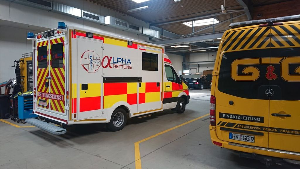 Mercedes-Benz Sprinter 519 ATM 0 KM WAS Koffer Mercedes-Benz Sprinter 519 ATM 0 KM WAS Koffer - Greitosios pagalbos automobilis: foto 1 Mercedes-Benz Sprinter 519 ATM 0 KM WAS Koffer Mercedes-Benz Sprinter 519 ATM 0 KM WAS Koffer - Greitosios pagalbos automobilis: foto 1