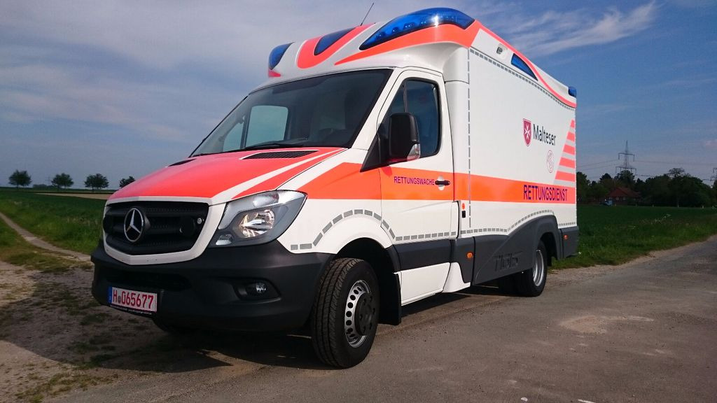 Mercedes-Benz Tigis Mod 2016 wie neu Mercedes-Benz Tigis Mod 2016 wie neu - Greitosios pagalbos automobilis: foto 5 Mercedes-Benz Tigis Mod 2016 wie neu Mercedes-Benz Tigis Mod 2016 wie neu - Greitosios pagalbos automobilis: foto 5