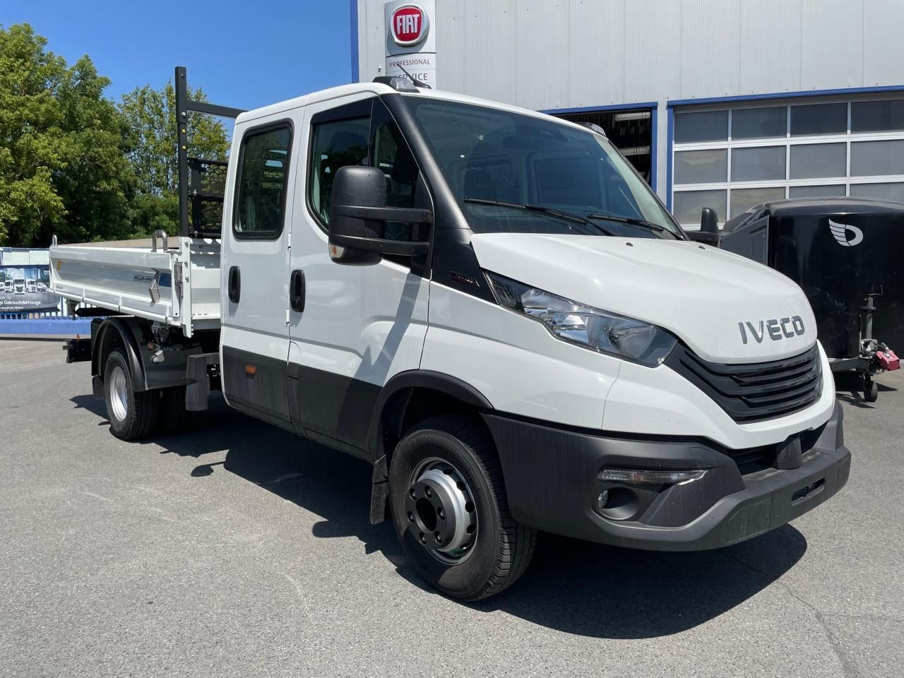 Iveco Daily 70C18H DK - Mažas savivartis: foto 2 Iveco Daily 70C18H DK - Mažas savivartis: foto 2