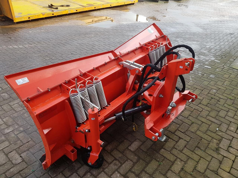 Boxer agri PU 2600 - Sniego peilis: foto 4 Boxer agri PU 2600 - Sniego peilis: foto 4