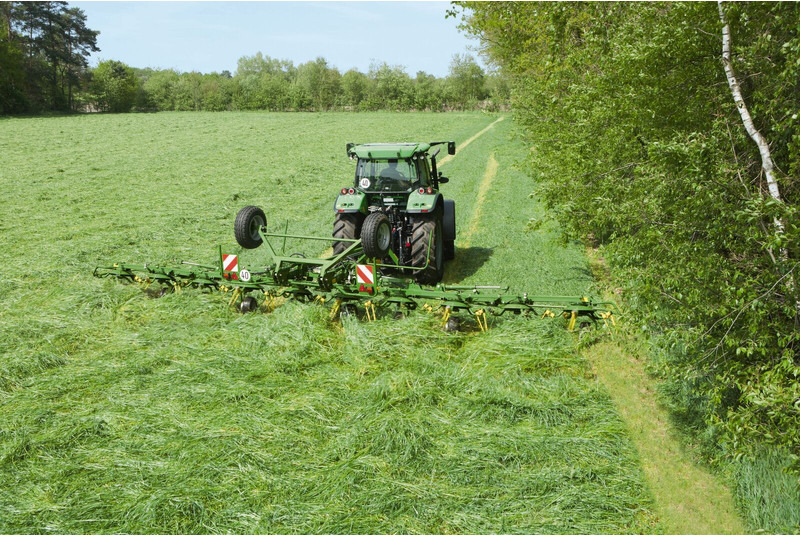 Krone getrokken schudders KWT met wielstel - Šieno grėblys/ Vartytuvas: foto 3 Krone getrokken schudders KWT met wielstel - Šieno grėblys/ Vartytuvas: foto 3