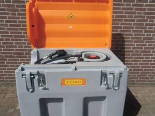 Kunststof dieseltank - Autocisterna: foto 2 Kunststof dieseltank - Autocisterna: foto 2