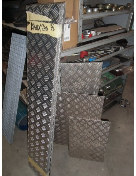 Onbekend - Bamperis: foto 1 Onbekend - Bamperis: foto 1