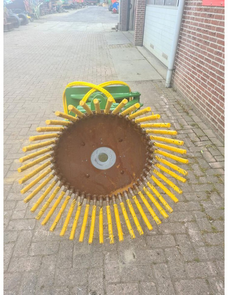 Onbekend Onkruidborstel - Rotacinė šluota: foto 5 Onbekend Onkruidborstel - Rotacinė šluota: foto 5