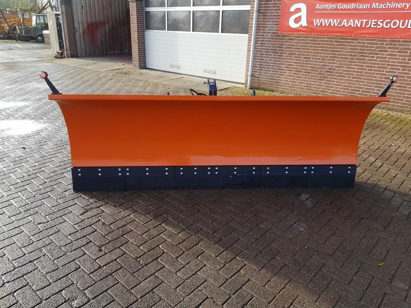 Onbekend sneeuwschuif - Sniego peilis: foto 2 Onbekend sneeuwschuif - Sniego peilis: foto 2