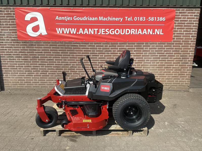 Toro TITAN XS 5450 zero turn - Vejapjovė: foto 1 Toro TITAN XS 5450 zero turn - Vejapjovė: foto 1