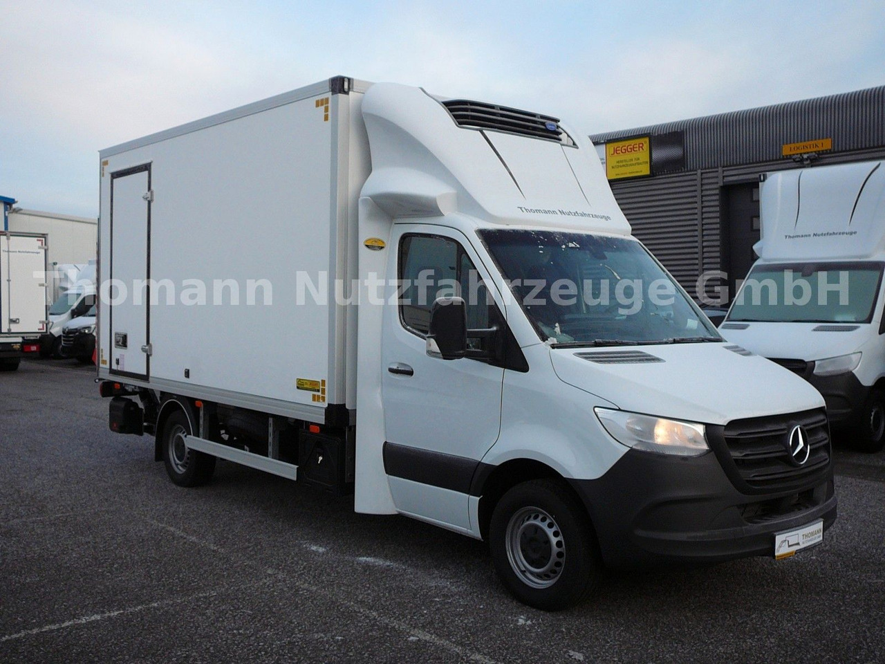 Mercedes-Benz Sprinter 317 CDI Kühlkoffer Xarios 300 LBW - Furgonas šaldytuvas: foto 3 Mercedes-Benz Sprinter 317 CDI Kühlkoffer Xarios 300 LBW - Furgonas šaldytuvas: foto 3