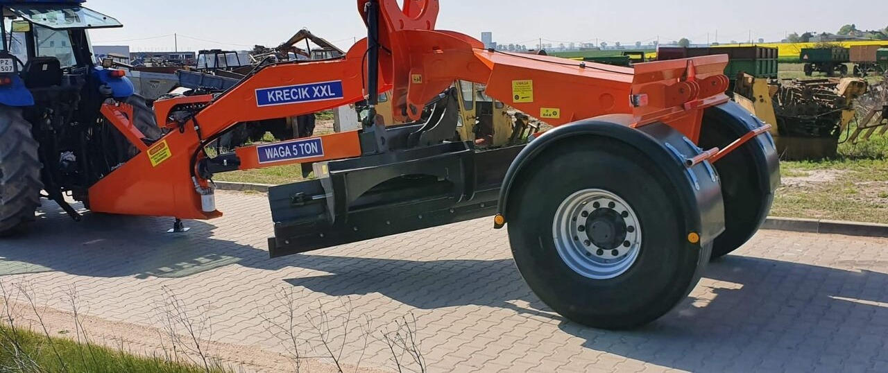 XZ Krecik XXL,Mole XXL - Greideris: foto 1 XZ Krecik XXL,Mole XXL - Greideris: foto 1