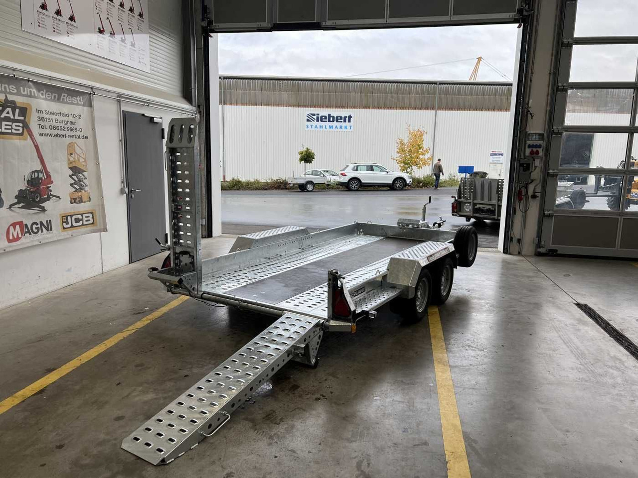 Brian James Cargo Digger Plant 2 / Länge 3.700mm / 3.500kg - Žemo profilio platforma priekaba: foto 3 Brian James Cargo Digger Plant 2 / Länge 3.700mm / 3.500kg - Žemo profilio platforma priekaba: foto 3