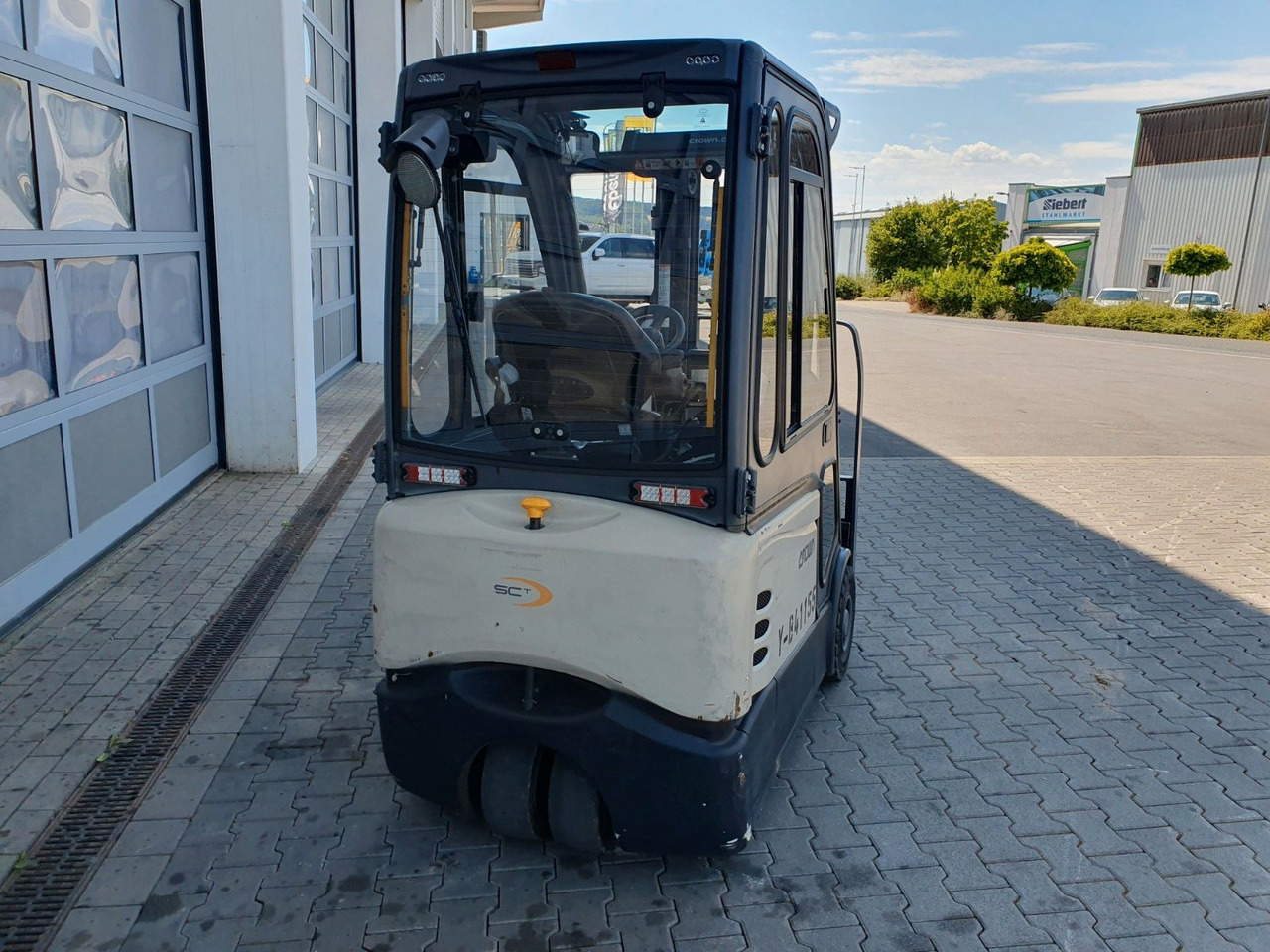 Crown SCT6020-1.3 / Triplex 4,3m / 2.658h / 2020 - Elektrinis krautuvas: foto 4 Crown SCT6020-1.3 / Triplex 4,3m / 2.658h / 2020 - Elektrinis krautuvas: foto 4