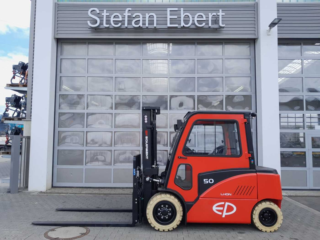 EP Equipment CPD50F8 / 5T / Triplex: 5,00m / ZVG - Elektrinis krautuvas: foto 1 EP Equipment CPD50F8 / 5T / Triplex: 5,00m / ZVG - Elektrinis krautuvas: foto 1