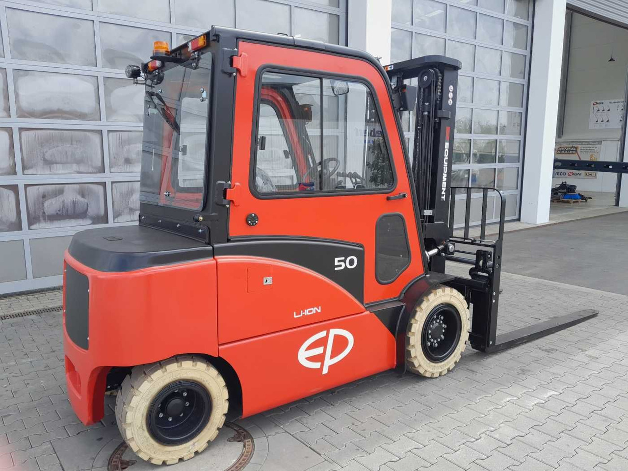 EP Equipment CPD50F8 / 5T / Triplex: 5,00m / ZVG - Elektrinis krautuvas: foto 4 EP Equipment CPD50F8 / 5T / Triplex: 5,00m / ZVG - Elektrinis krautuvas: foto 4