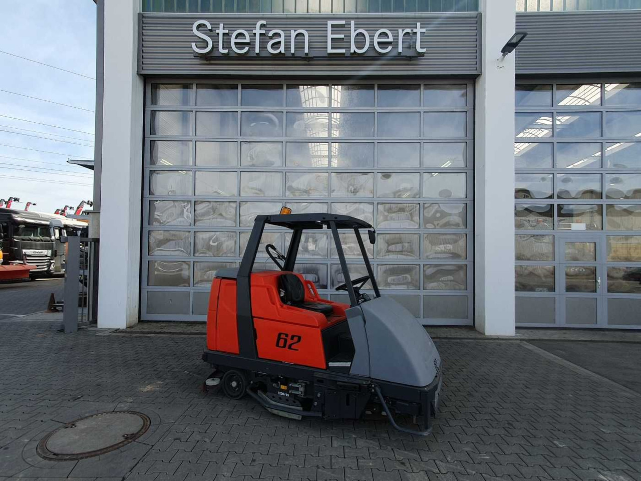 Hako Scrubmaster B310 R CL / nur 418h! / 2016 - Grindų plovimo mašina: foto 1 Hako Scrubmaster B310 R CL / nur 418h! / 2016 - Grindų plovimo mašina: foto 1