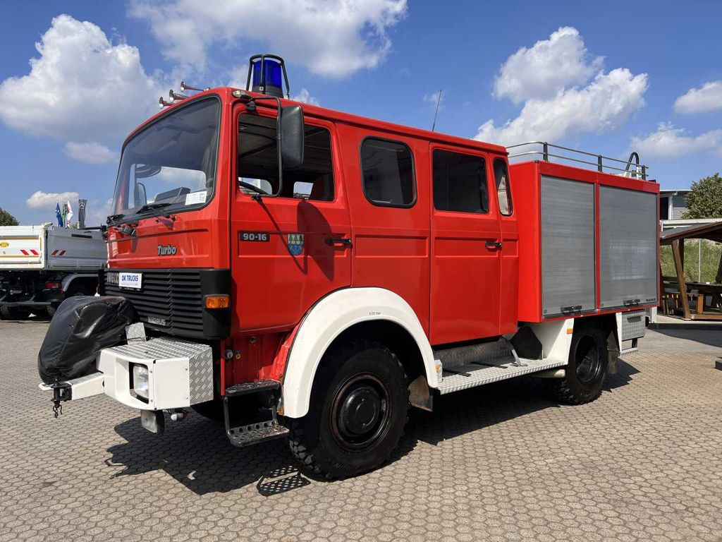 Iveco 75-16 AW 4x4 LF8 Feuerwehr Standheizung 9 Sitze - Gaisrinė mašina: foto 4 Iveco 75-16 AW 4x4 LF8 Feuerwehr Standheizung 9 Sitze - Gaisrinė mašina: foto 4