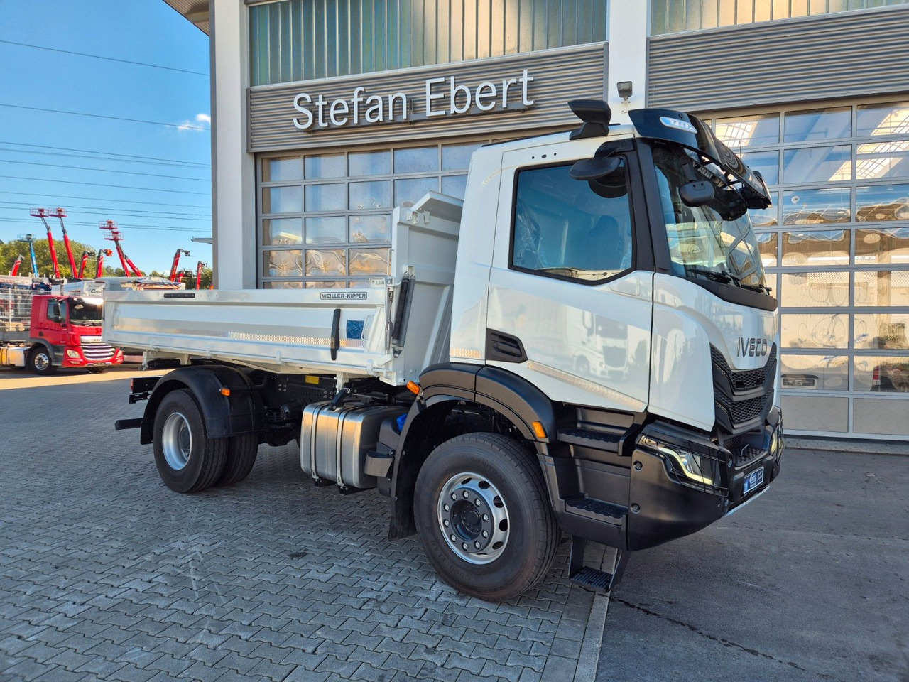 Iveco AD200X46 HR OFF Meiller 3-S.-Kipper *MirrorCam* - Savivartis sunkvežimis: foto 5 Iveco AD200X46 HR OFF Meiller 3-S.-Kipper *MirrorCam* - Savivartis sunkvežimis: foto 5