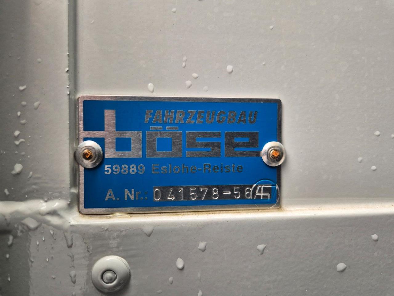 Gėrimų tiekimo sunkvežimis Iveco AS260S50Y/FS 6x2 Böse Schwenkwand + LBW 2 x AHK: foto 28 Gėrimų tiekimo sunkvežimis Iveco AS260S50Y/FS 6x2 Böse Schwenkwand + LBW 2 x AHK: foto 28